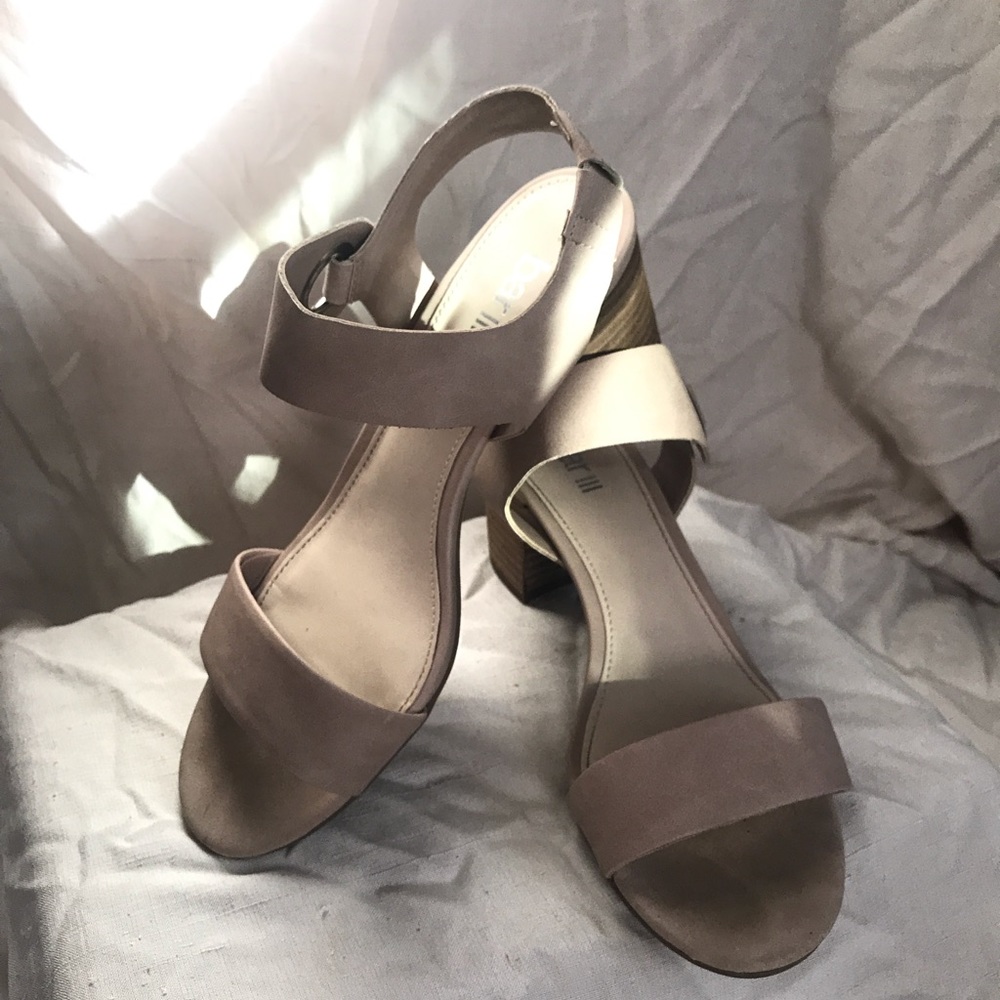 Bar III Heels